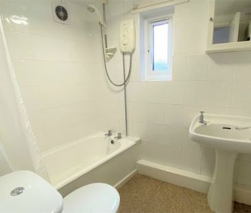 Middle Street, Taunton - Photo 2
