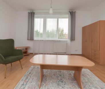 kawalerka w spokojnym miejscu na Gumieńcach - Фото 1