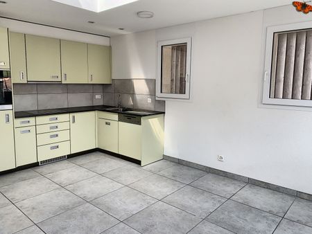 2½ ROOMS RECENT- With balcony - Photo 3