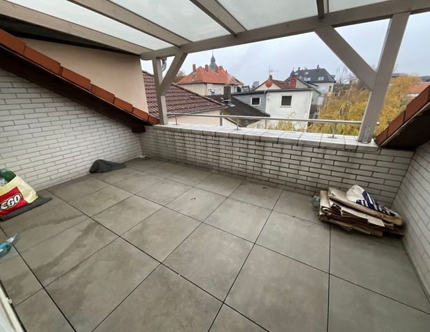 RESERVIERT- Moderne 4-Zimmer-Dachgeschosswohnung mit Balkon in zentraler Lage von Braunschweig - Photo 1