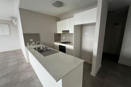 View Wednesday at 4.20pm - 4.35pm - Photo 2