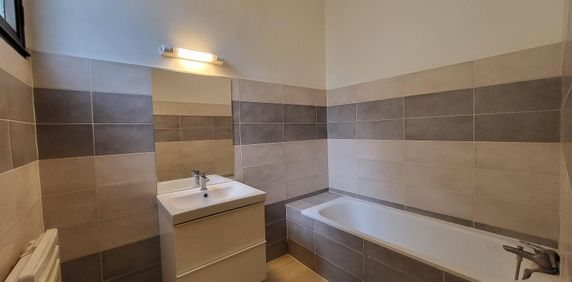 Location Appartement 2 pièces 40m² BERGERAC 24100 - Photo 2