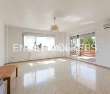 Casa en alquiler en El Puig de Santa Maria - Photo 2