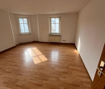 Helle 3 Raum mit Stellplatz in Brand-Erbisdorf - Photo 1