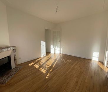 Location Appartement 2 pièces 40m² ENGHIEN LES BAINS 95880 - Photo 1