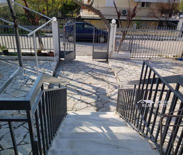 Ενοικιάζεται, Μονοκατοικία, Κάτω Καστελλόκαμπος - Photo 1