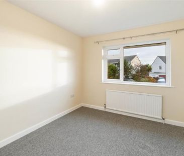 4 bedroom detached house to rent - Photo 4
