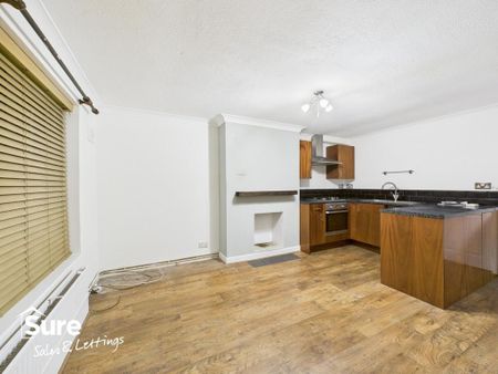 2 bedroom ground floor maisonette to rent - Photo 5