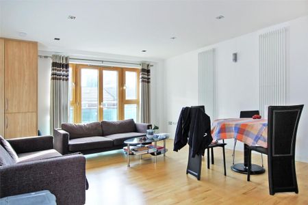 3 bedroom apartment to rent - Photo 2