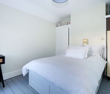 3 Bed Semi-Detached House, Harrogate Road, RG4 - Photo 6