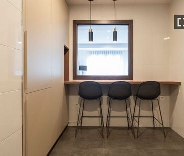 4 room luxury Flat for rent in Valencia, Spain - Photo 2