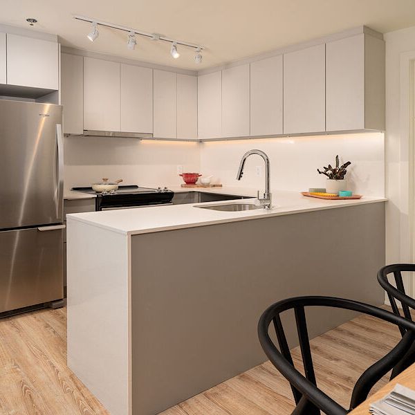 650 rue Wellington, Montréal, QC - Photo 1