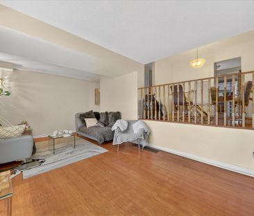 For Lease - 72 Castlebury Crescent Unit# 6, Toronto, Ontario - Photo 1