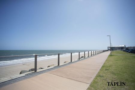 4/23 Military Road, West Beach - Photo 5