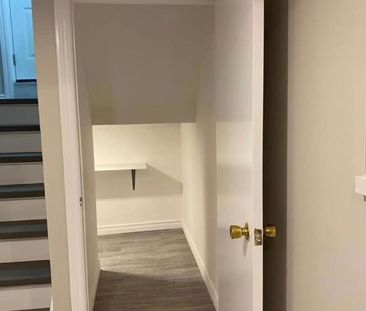 For Lease - 17 Whispering Willow Pathway Unit# Bsmt, Toronto, Ontario - Photo 4