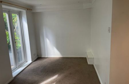 Mulgrave Road, SM2 6LR - Photo 5