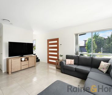 Modern Double-Storey Living in a Prime Gregory Hills Location - Photo 6