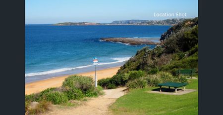 Sunny Family Home - Photo 2