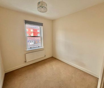 Chaucer Court, East Reach, Taunton - Photo 6