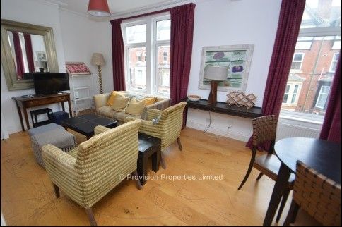 4 Bedroom Houses to rent Hyde Park - Photo 1