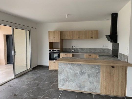 Location Maison 4 pièces 90m² LES MAGES 30960 - Photo 1