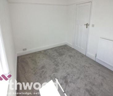 3 bedroom detached house to rent - Photo 5