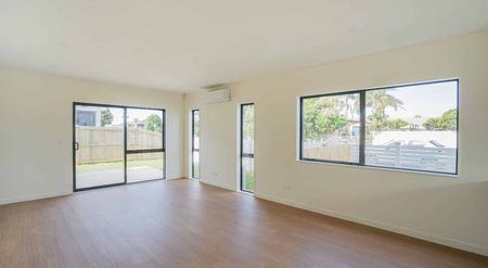 Brand-New & Spacious!! - Photo 5