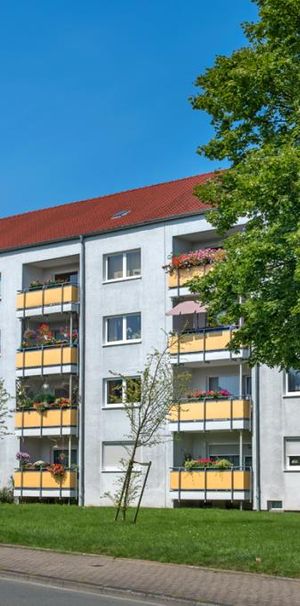 Erdgeschoss im Grünen mit großem Balkon. - Photo 1