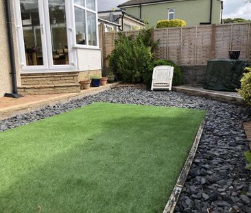 2 bedroom bungalow to rent - Photo 1