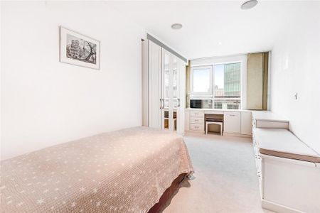 3 bedroom apartment to rent - Photo 4