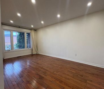 For Lease - Main 48 Marchwood Crescent, Richmond Hill, Ontario - Photo 4