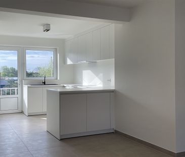 Gerenoveerd appartement met 2 slaapkamers - Foto 4