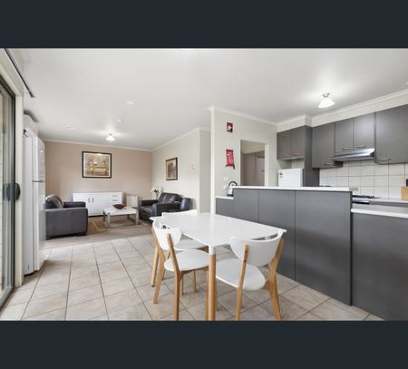 Room 2B/42 Lardner Road, Frankston, Vic 3199 - Photo 4