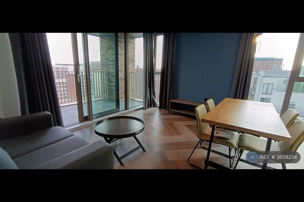 1 bedroom flat to rent - Photo 1