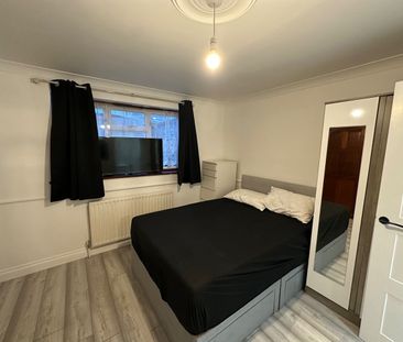 Studio Flat, Studio, E16 - Photo 4