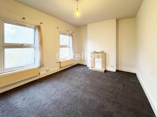 4 bedroom terraced house to rent - Photo 1
