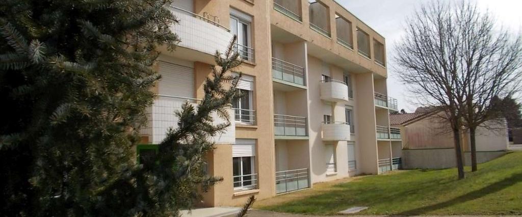 Location Appartement 2 pièces 31m² POITIERS 86000 - Photo 1