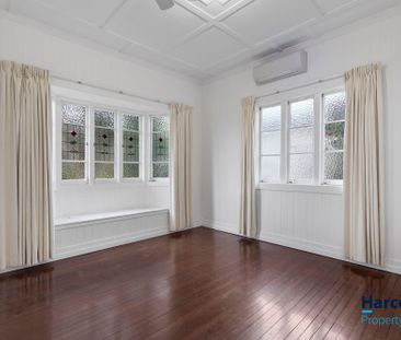 16 Sparkes Avenue, Hamilton QLD 4007 - House For Rent | Domain - Photo 2