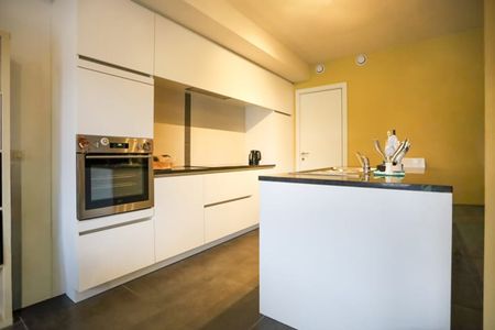Appartement te huur - Foto 2