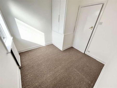 West View Grove, Whitefield, Manchester, M45 - Photo 5