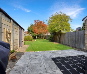 3 bedroom semi-detached house to rent - Photo 2