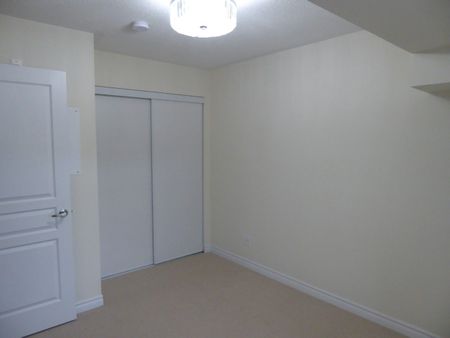 For Lease - 2 Cove Court Unit# 102, Collingwood, Ontario - Photo 5