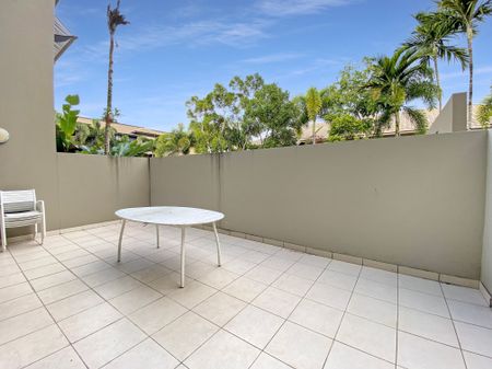 Furnished Apartment in Cairns One – Resort-Style Living - Photo 5