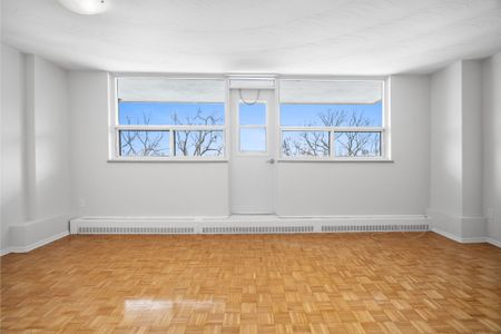 For Lease - 100 Rowena Drive Unit# 102, Toronto, Ontario - Photo 3