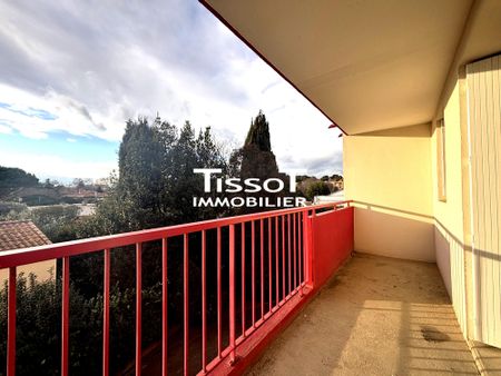 Location Appartement 1 pièce 22m² NIMES 30000 - Photo 2