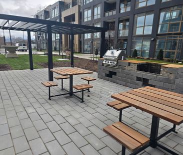 For Lease - 2333 Khalsa Gate Unit# 304, Oakville, Ontario - Photo 1