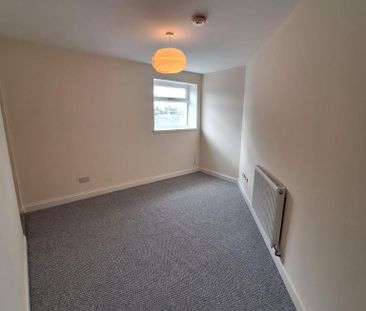 2 bedroom house to rent - Photo 2