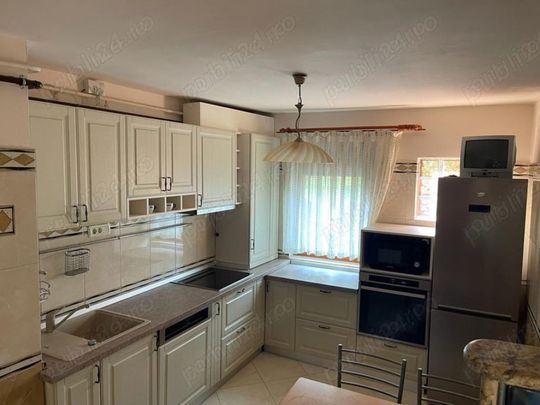 Apartament 2 camere de inchiriat in zona Tractorul Coresi - Photo 1
