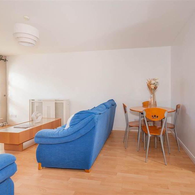 14 Richmond Avenue, Holywood, BT18 9TE - Photo 1