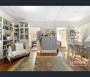 Charming Cottage in Convenient Boondall Location - Increasing to $5... - Photo 2